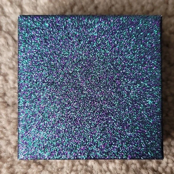 NIB Juilliet 'Love' Silver Plated Necklace, Size 18", Color Silver - Picture 3 of 3